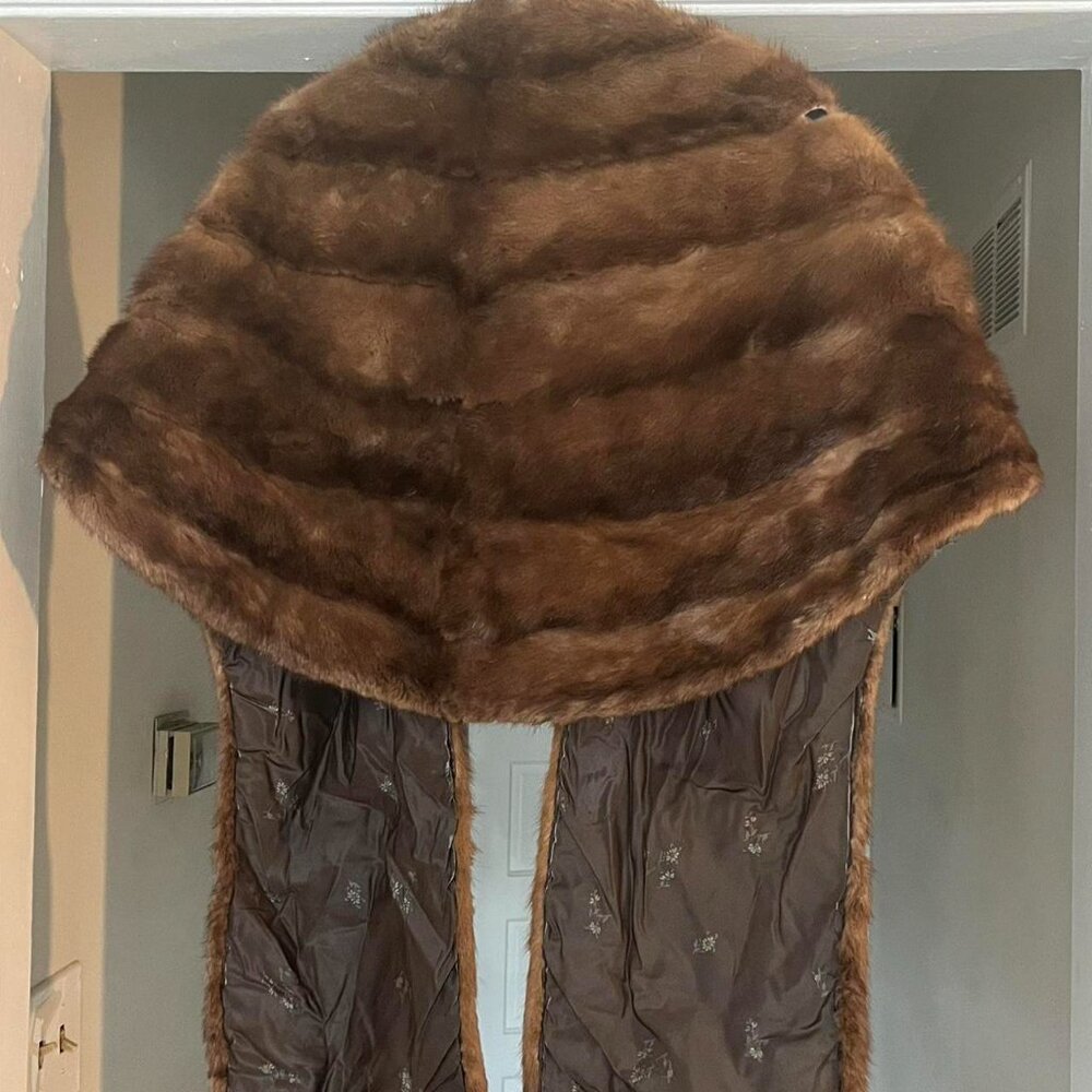 Vintage Kellers Fine Furs Brown Genuine Fur Shawl Luxury Coastal Grandma Chic - Picture 5 of 8